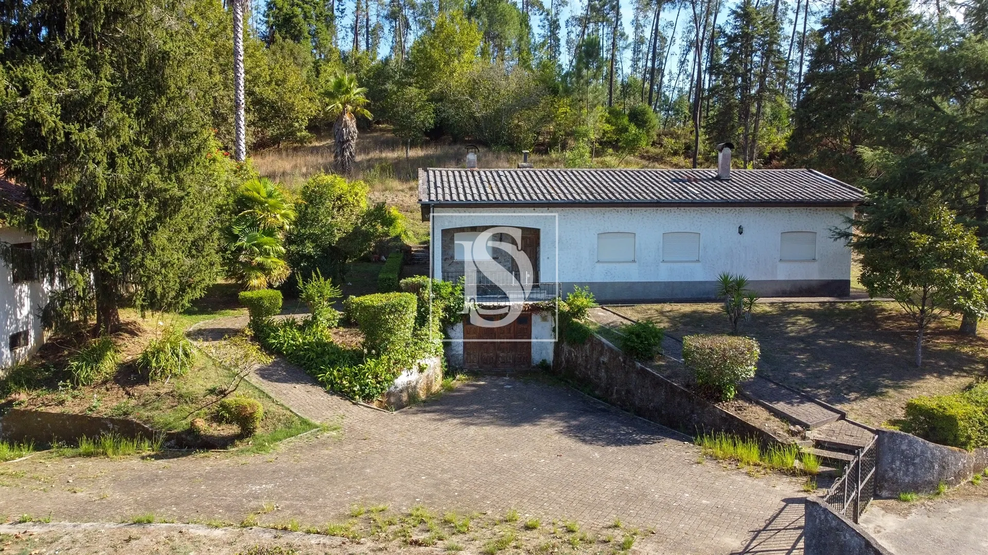 Quinta com 24.300m² em Vale de Açores, Mortágua