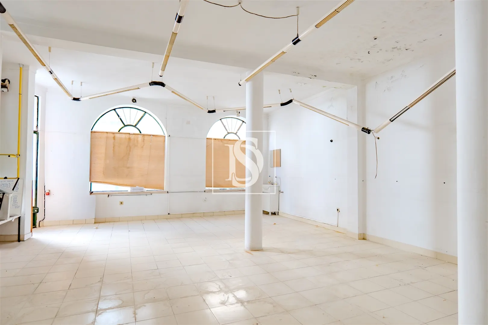 Loja no centro de Torres Novas