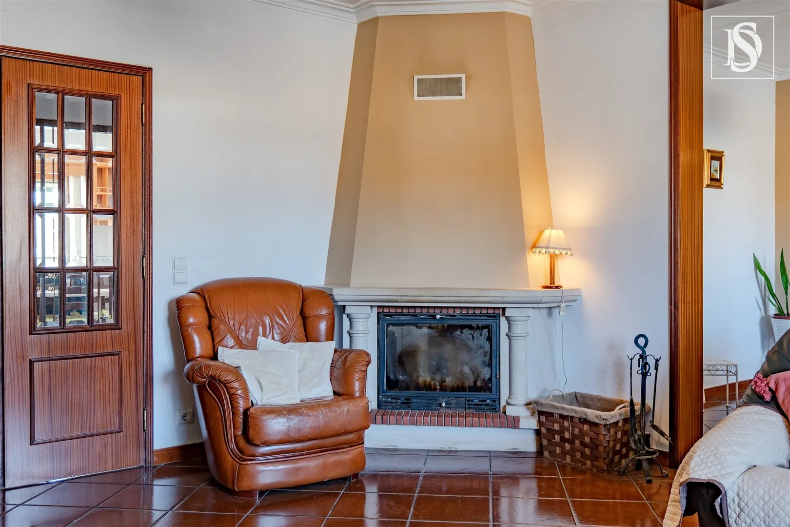 Apartamento T4 c/ Garagem