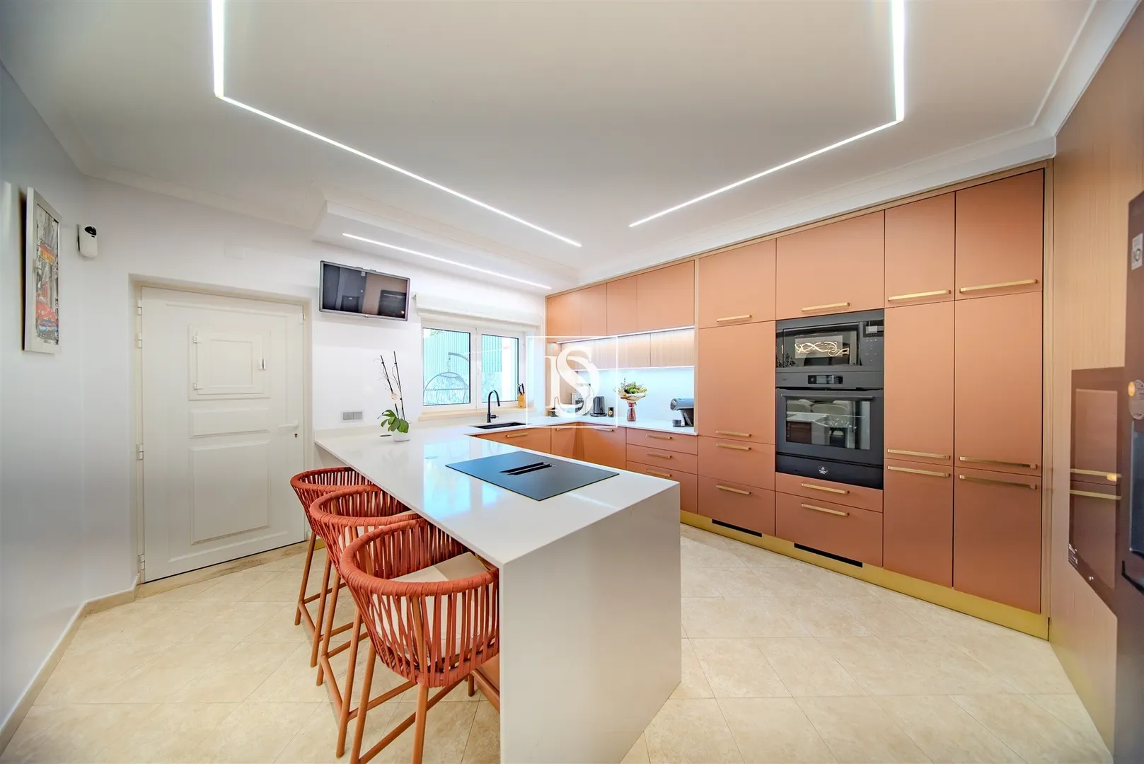 Moradia T4 com Piscina - Bonito, Entroncamento