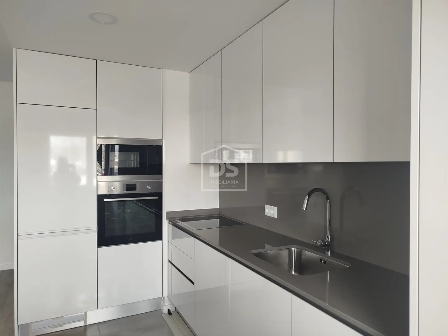 New 1-bedroom apartment in Carregal do Sal for €135,000