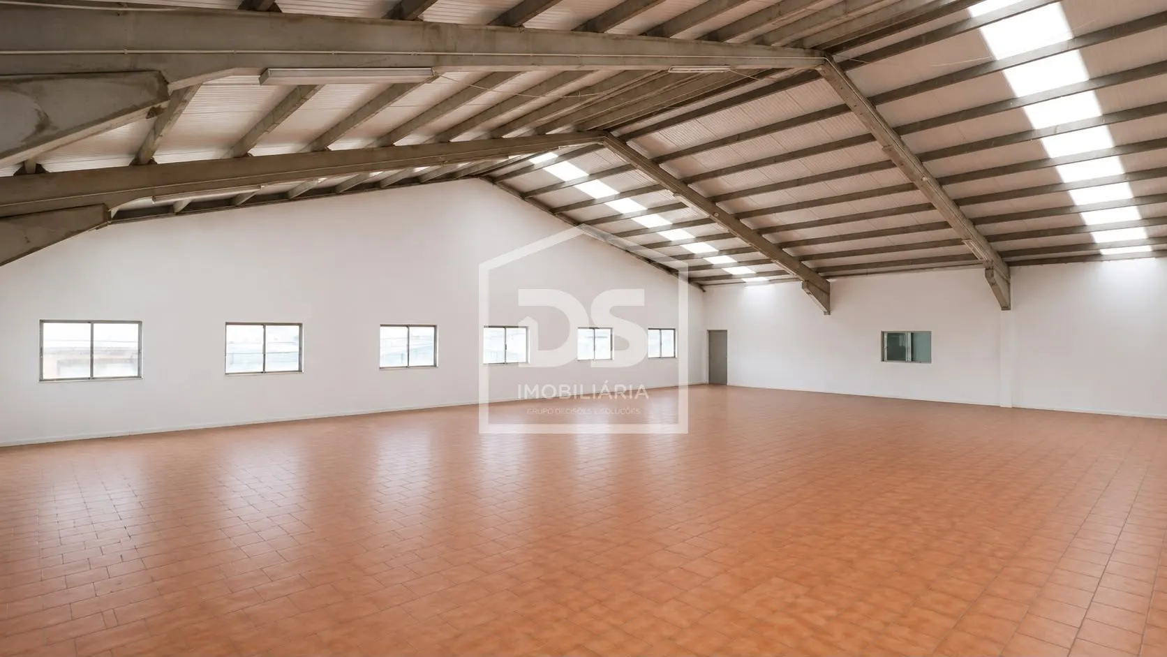Arrendamento loja Viseu