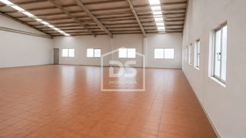 Arrendamento loja Viseu