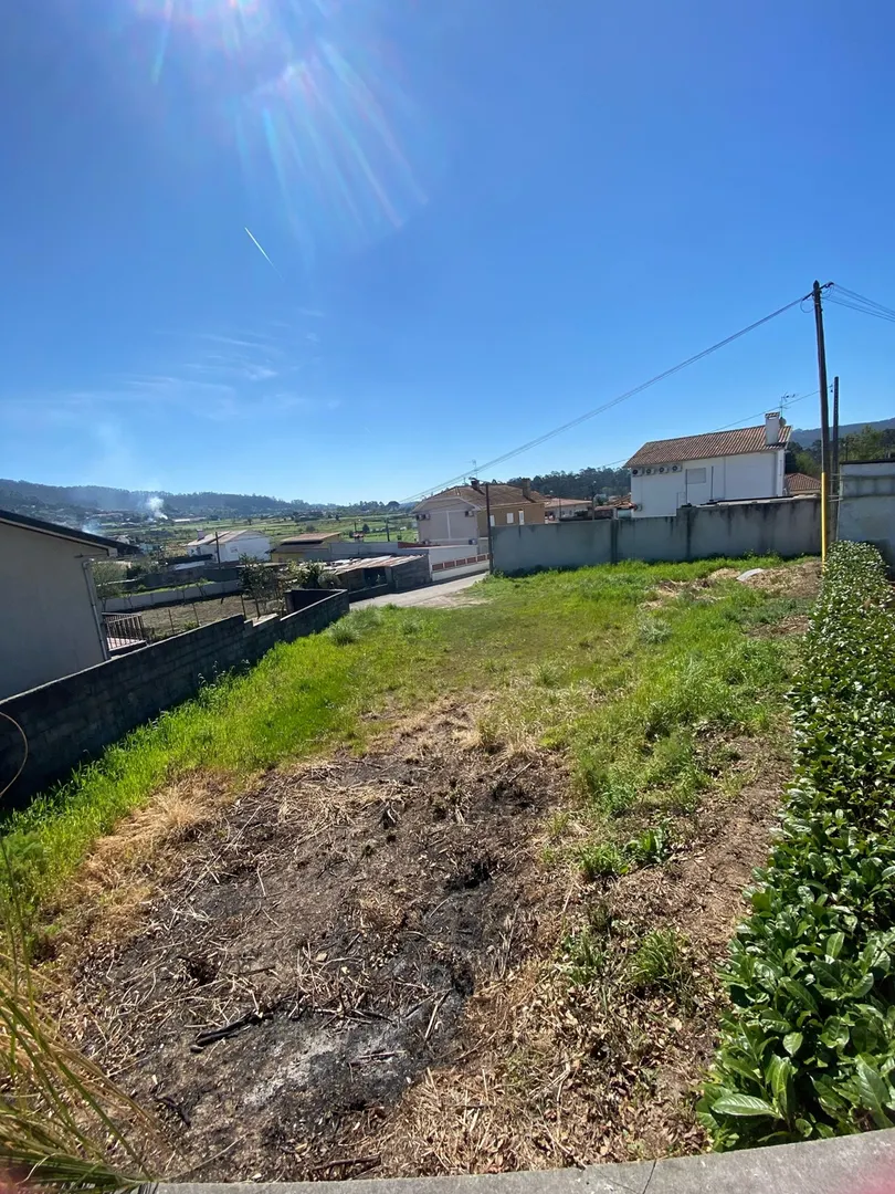 Terreno para construção c/ 459 m2 - Airó