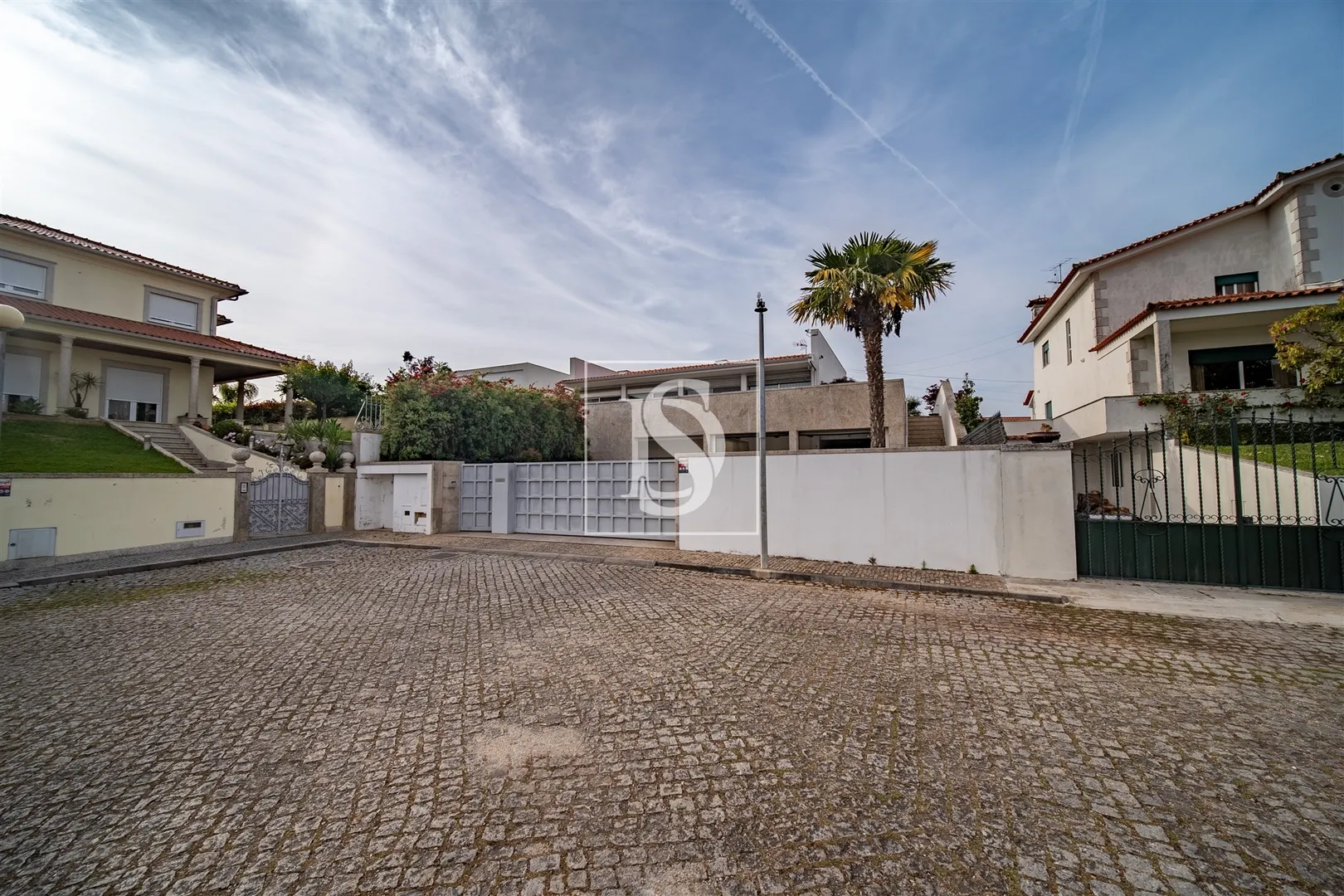 Exclusiva Moradia T4+1 c/ Piscina Aquecida e mais de 380 m²