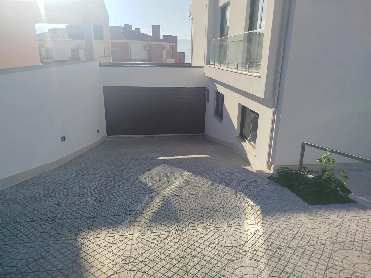 House T4