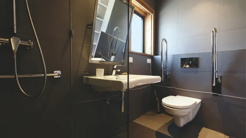 Hotel >=T10