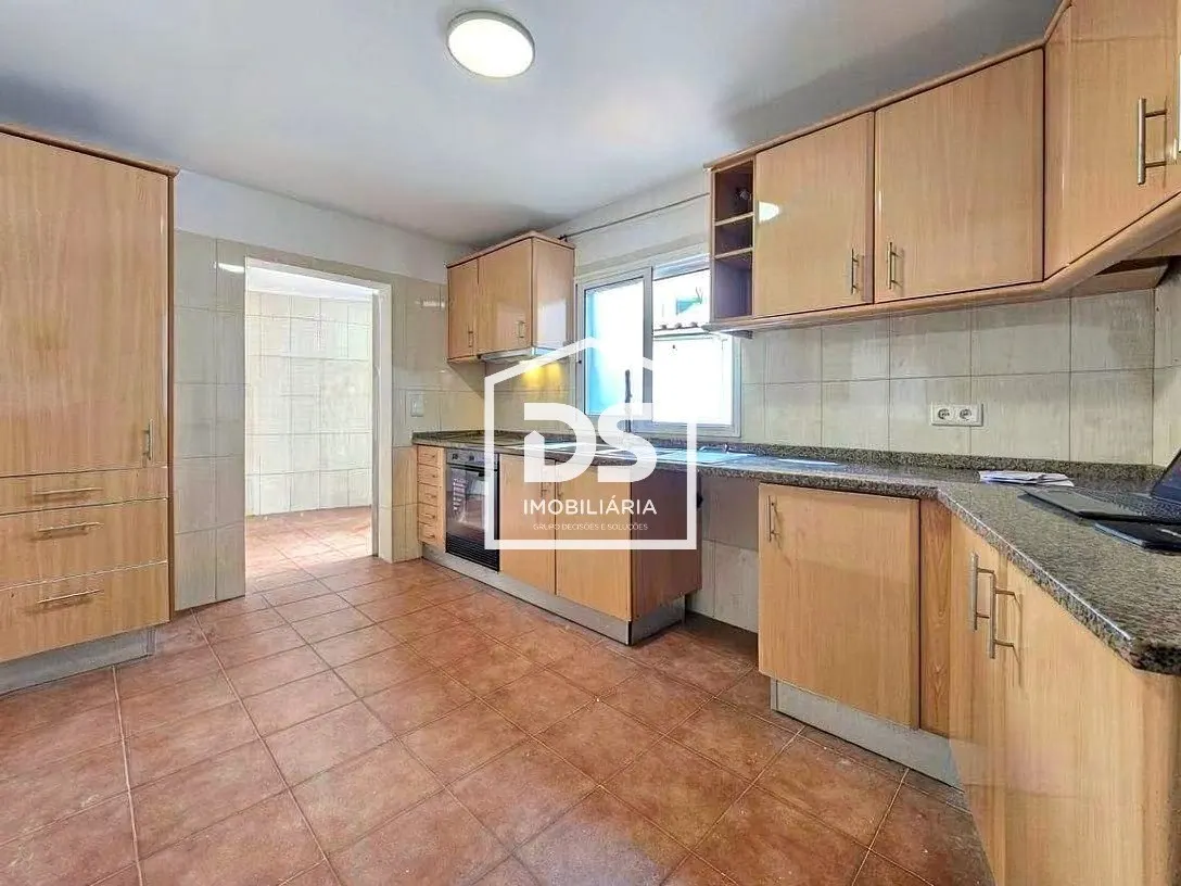 Apartment Floor Dwelling T1