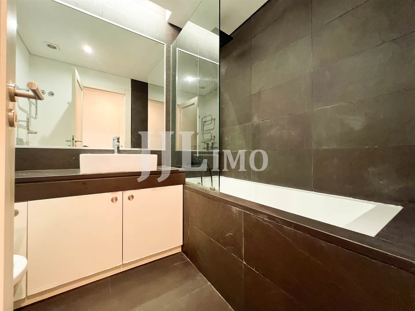 img_12