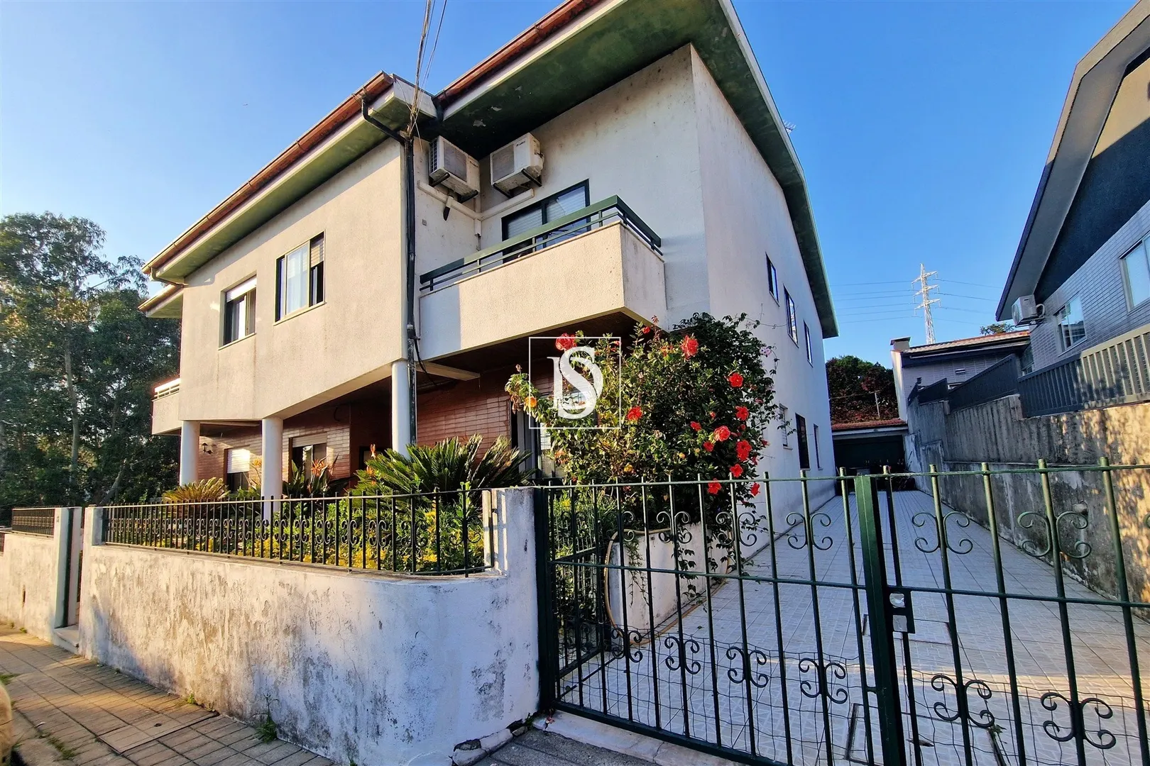 Andar Moradia T2 em Águas Santas, Maia