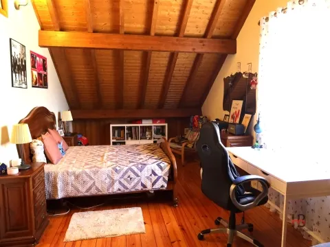 Oportunidade Única: Moradia T3 no Centro de Gondomar