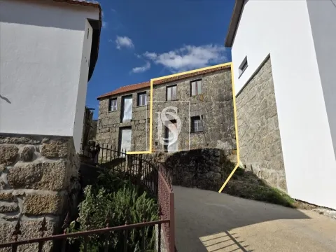 Moradia para Restaurar T1
