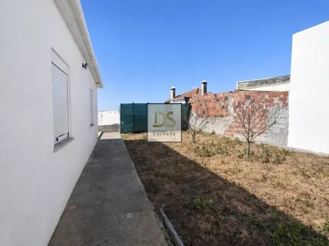 Moradia com Vista Desafogada em Torres Vedras