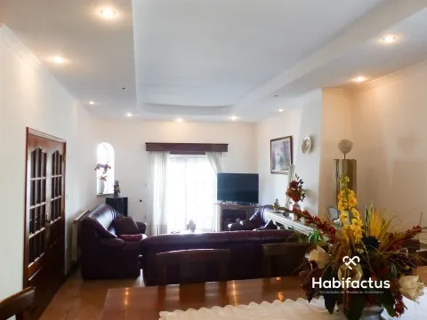 Moradia Isolada T4+1