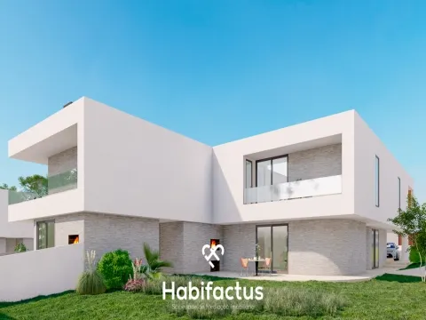 Moradia Geminada T3+1