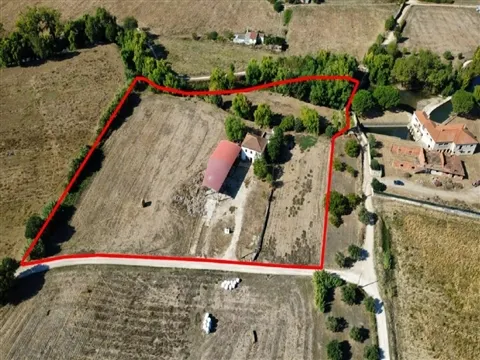 Quinta Rural - Torres Novas - Junto ao Rio Almonda