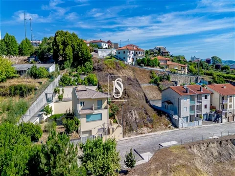 Lote de Terreno