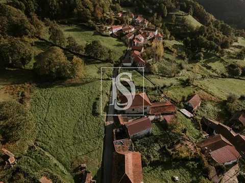 Moradia Rústica T0 em UF de Paradela, Contim e Fiães