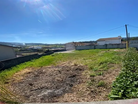 Terreno para construção c/ 459 m2 - Airó