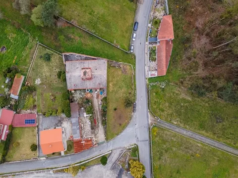 Terreno p/ construção c/ 608 m², em Galegos (Santa Maria), Barcelos