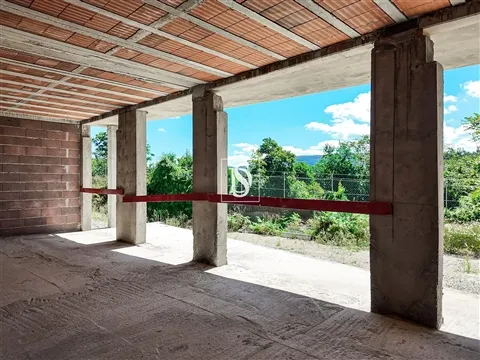 Apartamento T2 em fase de construção c/ 2 frentes e garagem fechada, em Gamil, Barcelos