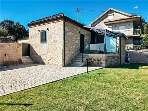 Moradia Isolada T1+1