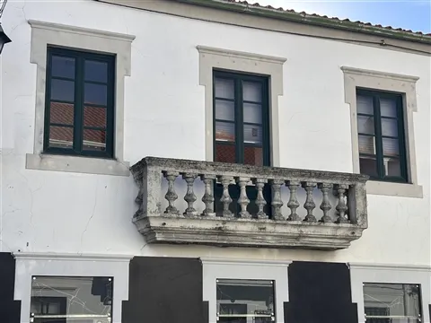 Espaço de Serviços para Arrendamento em Belmonte