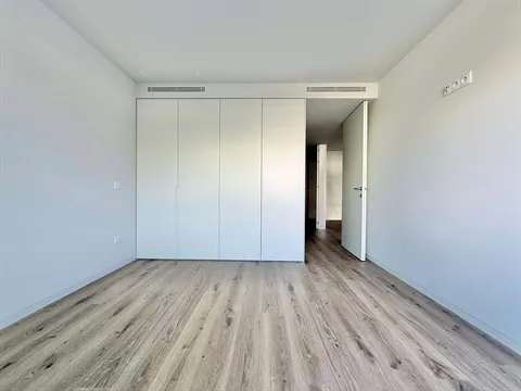 Flat T2