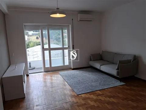 Apartamento T2+1