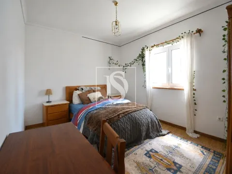 Moradia Geminada T2
