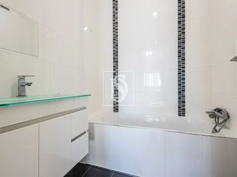Apartamento T3 totalmente renovado, Santarém