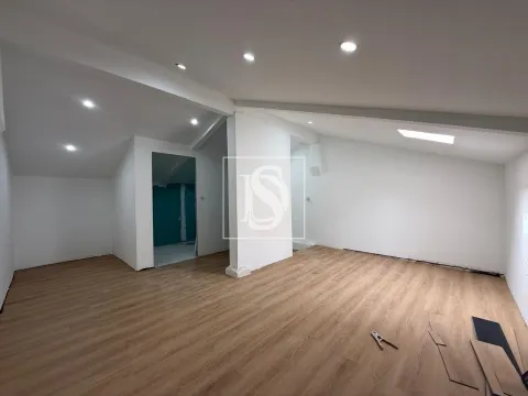 ✨ Moradia T3 Totalmente Renovada no Centro de Santarém ✨