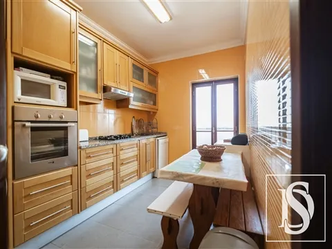Apartamento T4
