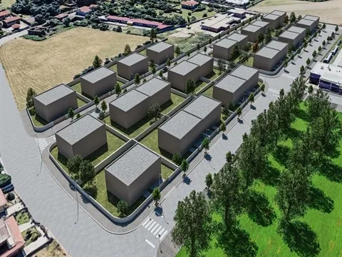 Lote de terreno, com infraestruturas e urbanizado, para moradia