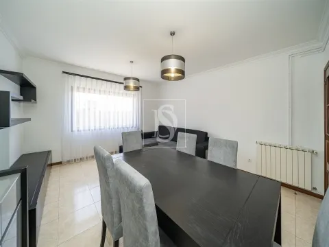 Apartamento T2, zona de Benguiados, em Vila do Conde