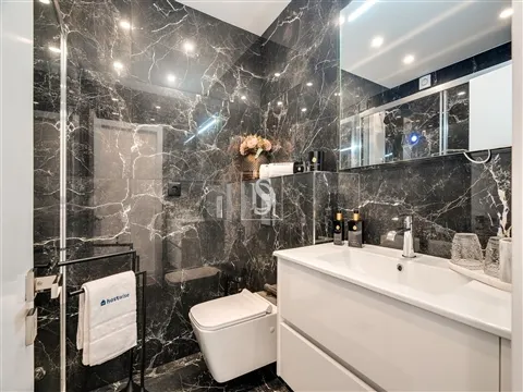 Apartamento T1, Totalmente Renovado, em Aver-o-Mar