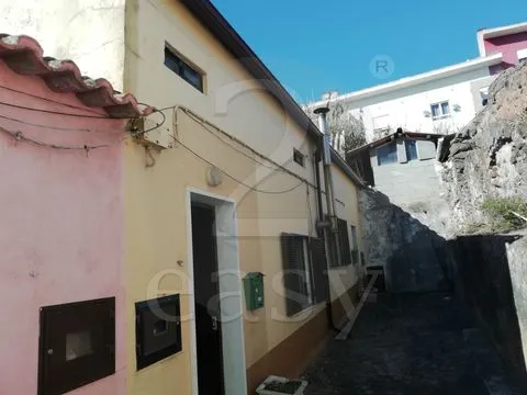 Moradia em Ajuda para arrendamento a estudantes