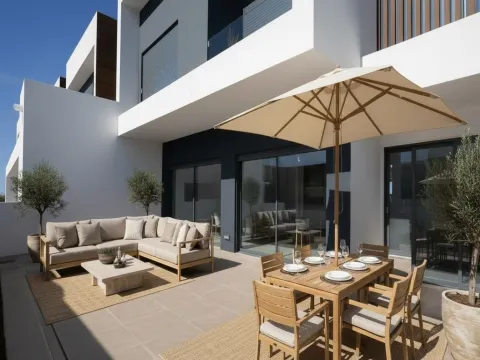 Moradia T4 a estrear no Fanqueiro - Loures