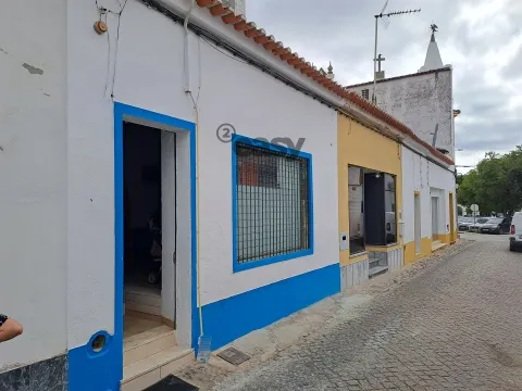 VIDIGUEIRA &#26377;&#25910;&#20837;&#30340;&#24453;&#21806;&#25151;&#23627;