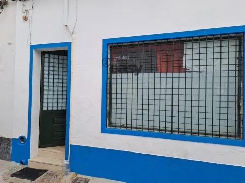 VIDIGUEIRA &#26377;&#25910;&#20837;&#30340;&#24453;&#21806;&#25151;&#23627;