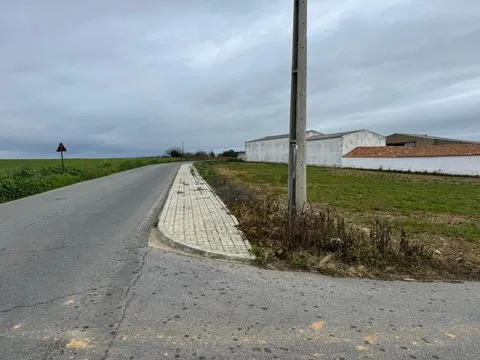 Terreno urbano com 1890m2, Jungeiros, Aljustrel