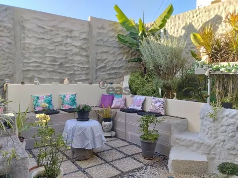 Maison dans village 2 Chambre(s)