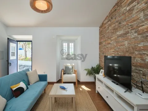 &#1042;&#1080;&#1083;&#1083;&#1072; 4 + 1 &#1089;&#1087;&#1072;&#1083;&#1100;&#1085;&#1103; &#1084;&#1077;&#1073;&#1083;&#1080;&#1088;&#1086;&#1074;&#1072;&#1085;&#1072; &#1080; &#1086;&#1073;&#1086;&#1088;&#1091;&#1076;&#1086;&#1074;&#1072;&#1085;&#1072; &#1074; Gois, São Miguel do Pereiro, Mértola