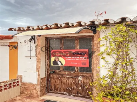 MORADIA T0+1 EM ALQUEVA COM TERRENO VEDADO