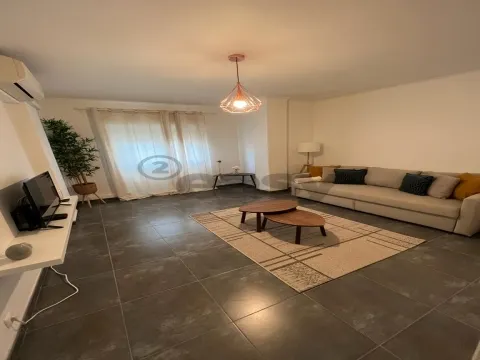 Apartamento T2 em Monte Abraão – Sintra