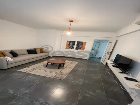 Apartamento T2 em Monte Abraão – Sintra