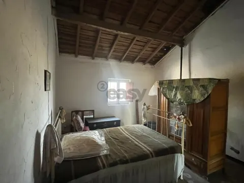 Moradia típica T2 com Quintal, São Mateus, Montemor-o-Novo