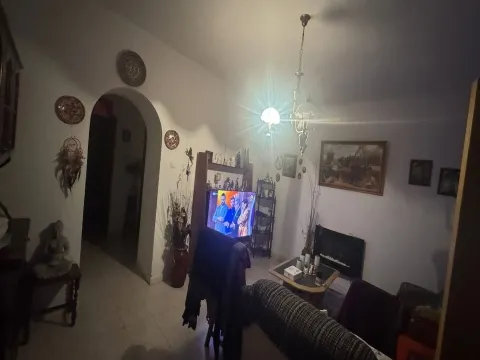 Moradia T3, usada com Quintal em Castro Verde