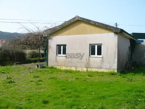 Moradia T1 a 30m do Rio Coura em Covas | V.N. Cerveira