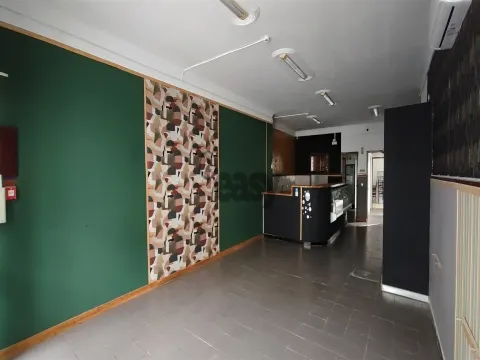 Loja para arrendar, Restaurante para arrendar, Restaurante em Atalaia